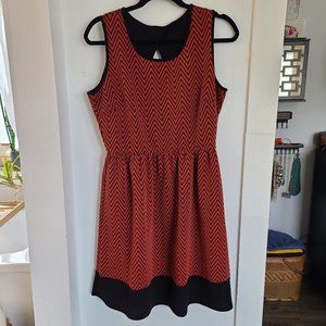 Le Lis Red & Black Geo Dress